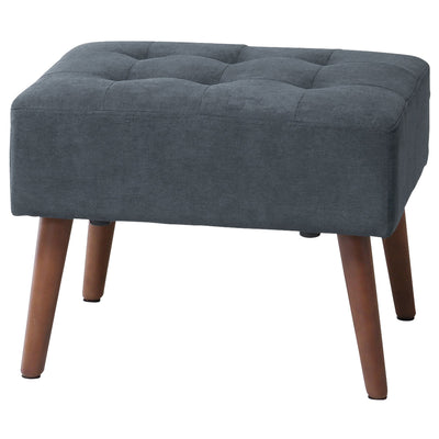 【空間を引き締める、ディープブルー】
深みのあるディープブルーが、お部屋のアクセントとなり、上質で落ち着いた大人の空間を創り出し、レトロなステッチがさりげない個性を添えます。