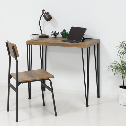 省スペースでお使いいただけるコンパクトなサイズですので、限られたスペースや在宅ワークに最適です。