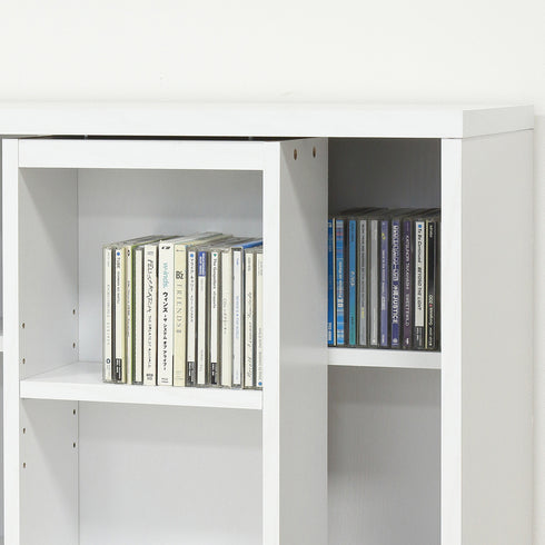 CDやDVD、コミック本をたっぷり収納でき、無駄のないスッキリとした収納を実現します。