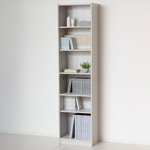 組立式の本棚にありがちな、目立つネジ穴や穴隠しシールが無い為、前からも横から見てもスッキリとしたデザインです。