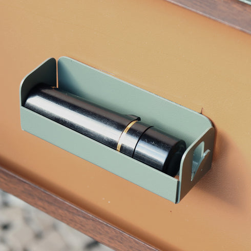 印鑑ケースが付属しておりますので、必要な際にすぐに取り出せます。