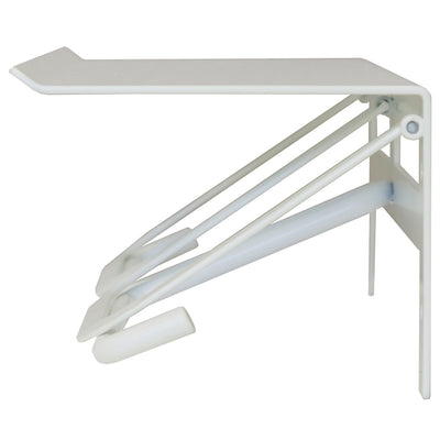 【すばやく交換、さっとカット】
横からスライドさせるだけで簡単に交換できるホルダーと、紙をしっかり押さえるバーが、日々の何気ない動作を驚くほどスムーズに変えてくれる。