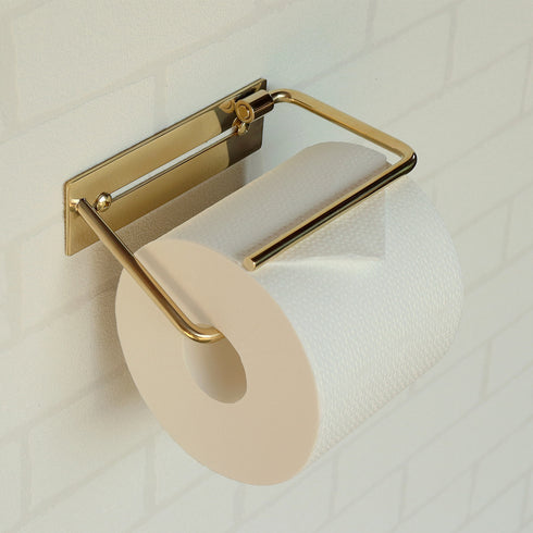 経年とともに落ち着いた色目に変化し、風合いが増していく様子を楽しめます。