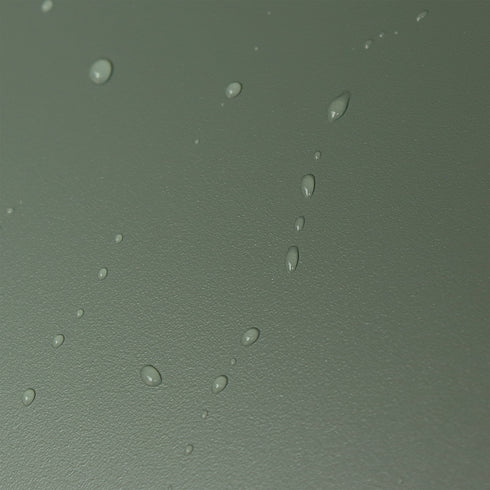 【錆びにくく、長く使える】
本体には、錆の発生を抑えるガルバナイズド処理を施したスチールを使用しているため、長く美しい状態を保ってお使いいただけます。