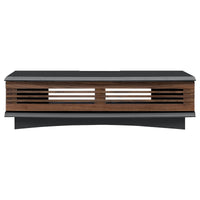 【洗練された正面デザイン】ウォールナット無垢材の格子扉が、お部屋に温もりと高級感をプラスします。