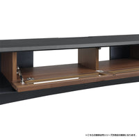 【スムーズな開閉と安心設計】ソフトダウンステー採用の扉は静かに開き、内部は放熱・配線に配慮した設計です。