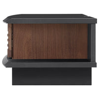 【奥行きのある表現】見る角度によって表情を変える、立体的なデザインが魅力です。