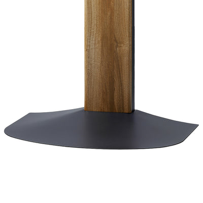 板を極限まで薄くし床面にフィット。見た目だけでなく、つまづく危険性も回避してくれる機能性としても効果的です。