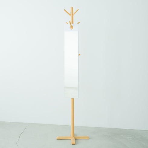 スペースを取らずにお好きな場所に設置できる、国産フックミラー。