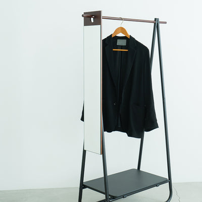 玄関・廊下・リビング・クローゼットの中など設置場所を選ばず、自由自在な使い方をしていただけます。