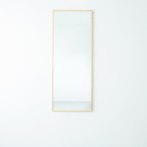 【毎日が心地よくなる、天然木の鏡】
壁に掛けるだけでお部屋に温もりと優しい雰囲気をプラスし、鏡を見るたびに心が和むような、そんな暮らしが始まります。