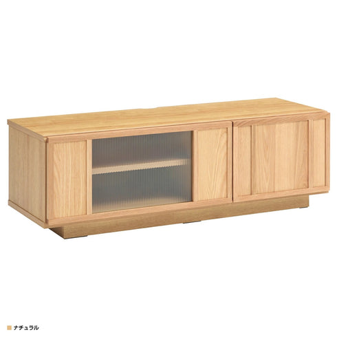 木のぬくもりが感じられる、自然な美しさが魅力の幅120cmのテレビボードです。