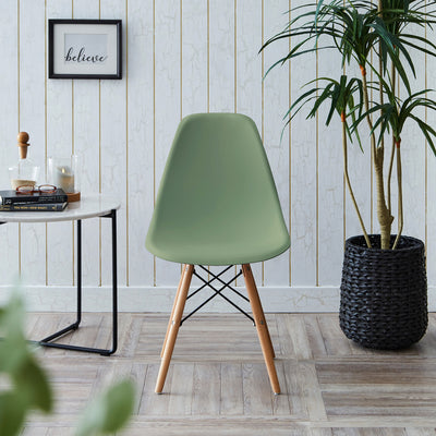 【お部屋を彩るアクセント】
美しい曲線を描くデザインと鮮やかなカラーが、置くだけでお部屋の主役になり、日々の生活におしゃれな彩りと楽しさをプラスします。