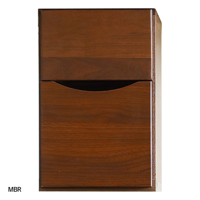 【深みのあるウォールナット】
シックで落ち着いた印象を与えるMBR色の引出しは、美しい木目とステンレスの光沢が、お部屋に高級感を添えるでしょう。