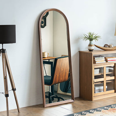 ブラウン塗装を施すことで、ミッドセンチュリーな雰囲気にもハマります。