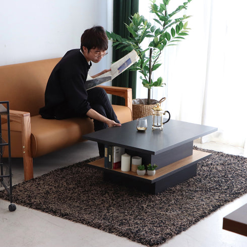 オールブラックの中で中板の木目が差し色となっており、周りのインテリアを同じ色味の木目と合わせることで統一感のあるコーディネートもできます。