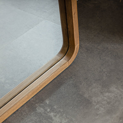 ハウタ ミラー(W600×D40×H1600)