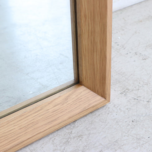 シーナ ミラー(W600×D40×H1600)