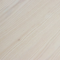 【美しいアッシュ突板】木目がきめ細かく、触り心地の良い上質な仕上がりです。