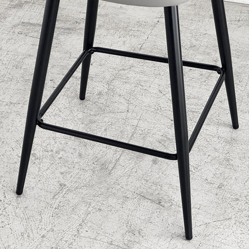 足置きが付いているなど、機能性も申し分ありません。