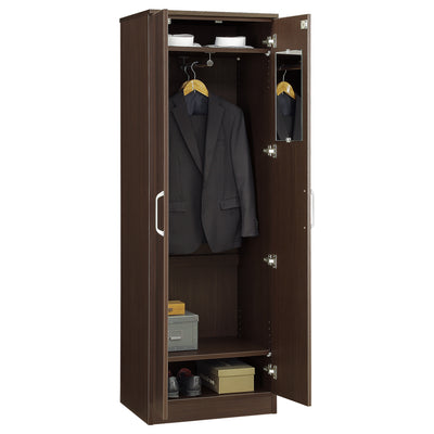 【丈の長い衣類もすっきり収納】
コートやジャケットはもちろん、棚を調整すれば鞄や小物まで効率よく収まり、大切な衣類を美しく保管できます。