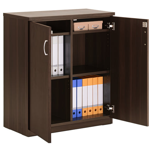 【自由な発想で使い方広がる】
書類やファイルだけでなく、小物や備品も整理しやすい構造で、使い方次第で様々なものを効率良く収納できます。