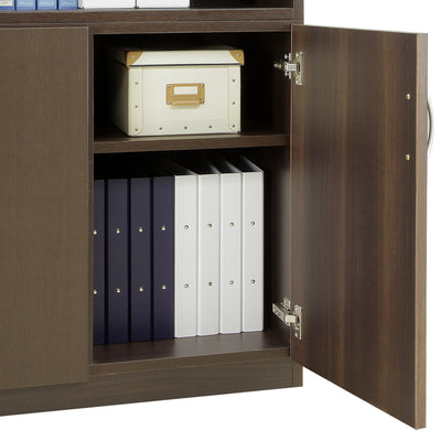 6cmピッチ調整できる可動棚は、収納物に合わせて調節できます。