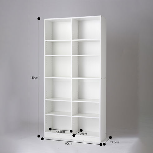 【設置前にサイズをご確認】
高さ180cm、幅90cm、奥行き29.5cmのスリム設計で、内寸も広々としているため、お部屋のスペースと収納したいもののサイズをご確認ください。