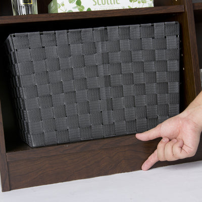 【ボックス使いで隠す収納も】
市販のインナーボックスを組み合わせることで、見せたくない小物や雑多なものを隠して収納し、生活感を抑えた空間づくりができます。