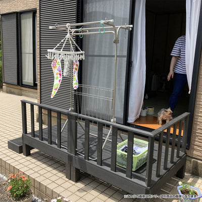 【毎日の家事が楽しくなる】
室内から段差なくスムーズに洗濯物を干せるスペースが生まれ、面倒な家事の時間を快適にし、ペットとの日向ぼっこにも最適な空間が、暮らしにゆとりをもたらします。