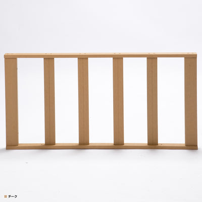 錆びない、腐らない、壊れない、と三拍子そろった樹脂成型品のウッドデッキ用のサイドパネル。