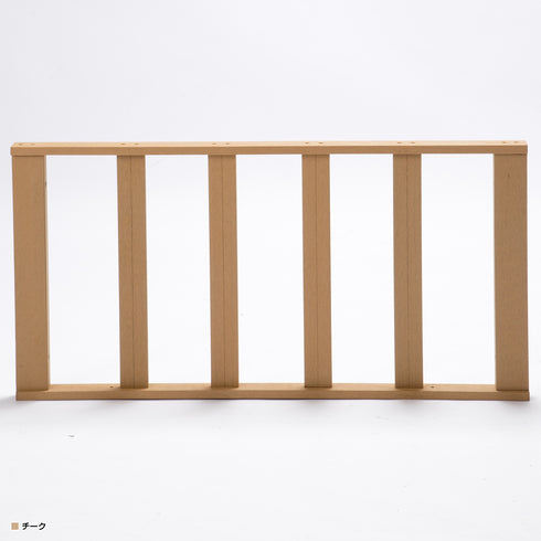 錆びない、腐らない、壊れない、と三拍子そろった樹脂成型品のウッドデッキ用のサイドパネル。