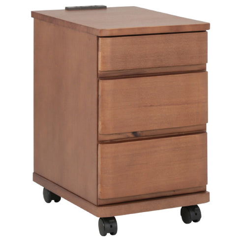 【温もりあるウォールナット】
美しい木目が特徴のウォールナットは、お部屋に温かみと落ち着きのある上質な雰囲気を与えてくれます。