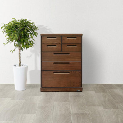 【デザイン性の高いチェスト】インテリアのアクセントになる、デザイン性の高いチェストです。