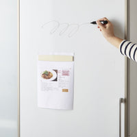 【アイデア広がるホワイトボード扉】日々の献立や買い物リスト、家族へのメッセージなど、自由な発想で活用できます。