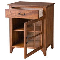 【隠すと見せる、賢い収納】
上段の引き出しには生活感の出る小物をすっきりと隠し、下段のガラス扉にはお気に入りのアイテムを飾る、そんな賢い使い分けが可能です。