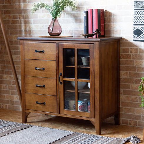 【本物の木の温もりを】
一つとして同じ表情のない天然木ならではの木目が、日々の暮らしに温もりと安らぎを与え、経年変化とともに愛着の湧く、あなただけの一台に育ちます。