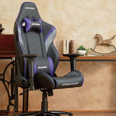 【書斎を彩るハイスペック】
ゲームや仕事はもちろん、読書などのリラックスタイムにも寄り添い、お部屋のインテリアを格上げします。