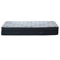 【洗練されたフォルム】しっとりとした質感の側面が、マットレス全体の美しさを一層引き立てます。