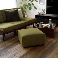 【フレキシブルなレイアウトを実現】別売りのオットマンと組み合わせれば、足を伸ばしてくつろいだり、来客用の追加シートとしても活躍します。