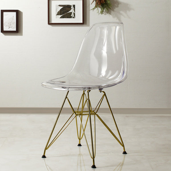 【お部屋を彩る透明な輝き】
時代を越えて愛される不朽のデザインが、そこにあるだけで空間を特別なものへと昇華させ、洗練されたミッドセンチュリーの息吹をお部屋にもたらします。