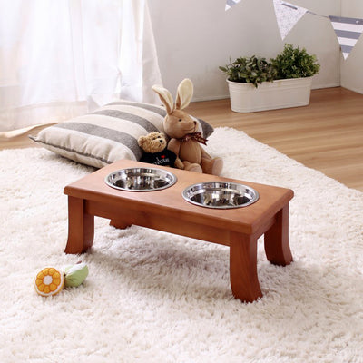 パイン材を使用したペット用フードボウルです。