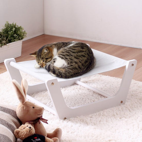 ワンちゃんやネコちゃんが好む、カラダが収まる位の丁度良い広さです。