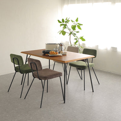 一人もしくは二人でのご使用に適したサイズとなっています。