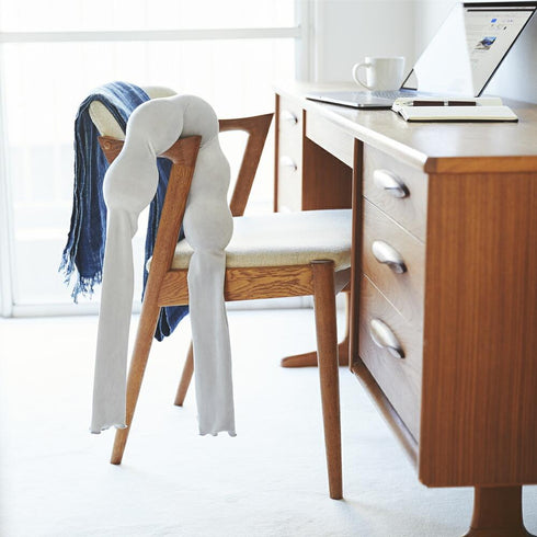 【馴染みやすい優しい色合い】馴染みやすい優しい色合いでトレーニンググッズに見えないのもGOOD。