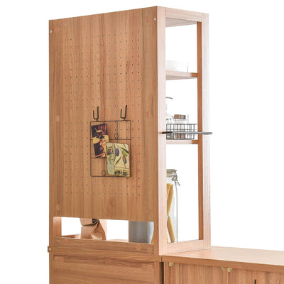 【間仕切りにもなる背面デザイン】
背面にもデザイン性のある有効ボードを採用し、お気に入りの雑貨を飾れば、お部屋を仕切るおしゃれなパーテーションとしても活躍します。