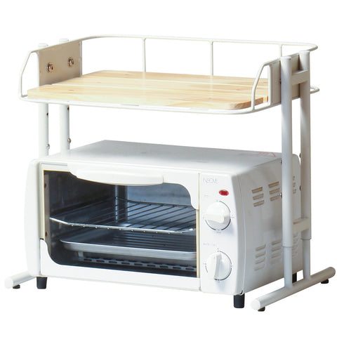 棚下のスペースを広くとることで、電気ケトルや電子レンジ、トースターなどのキッチン家電を置くことができ、スペースを有効活用できます。