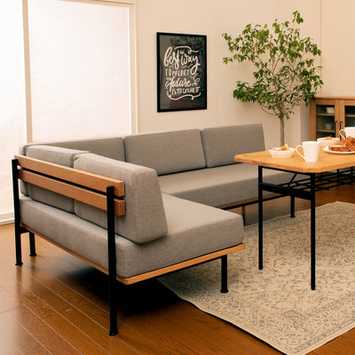 同じシリーズの他商品と組み合わせて使用することで、統一感のある空間を作ることができます。