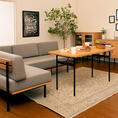 同じシリーズの他商品と組み合わせて使用することで、統一感のある空間を作ることができます。