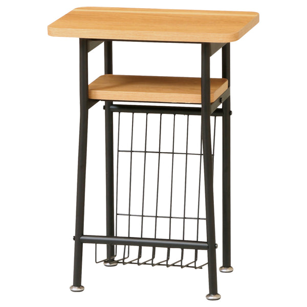 木目柄のメラミン天板とブラックのスチール脚の組み合わせがおしゃれでスタイリッシュな「ミルドシリーズ」のサイドテーブルです。